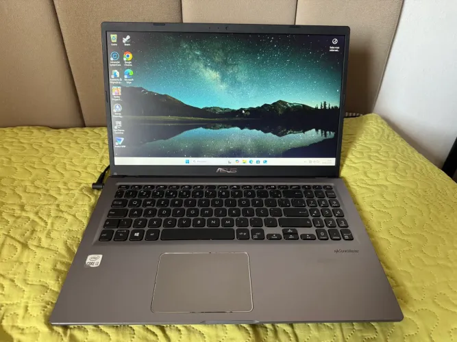 Notebook Asus 8GB RAM escritório