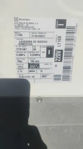 Vendo máquina de lavar 10 kilos 