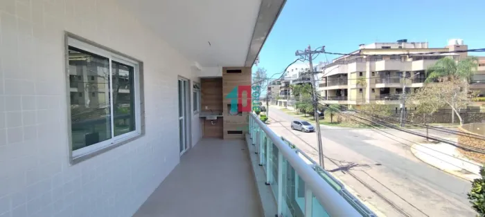 Recreio dos Bandeirantes | Apartamento 3 quartos, sendo 1 suite