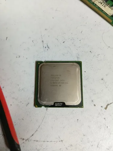 Processador-Intel Pentium 4/3.0ghz