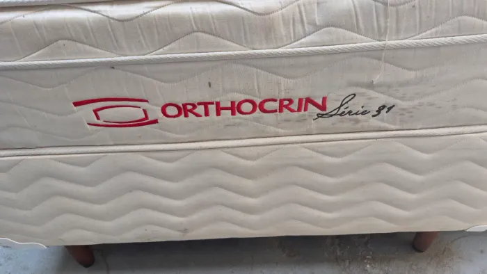 Colchão Orthocrin com cama box viúva