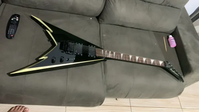 Guitarra Jackson signature phill demmel emg 81 85