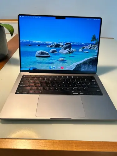 MacBook Pro 14" - Chip M2 Pro | 16GB | 512GB SSD | 2023