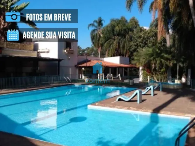 Chácara à venda em Osasco, Três Montanhas, com 8 quartos, com 3000 m²