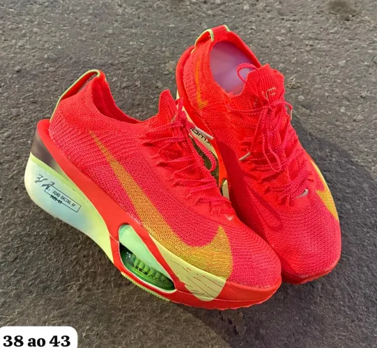 Tênis Nike fly