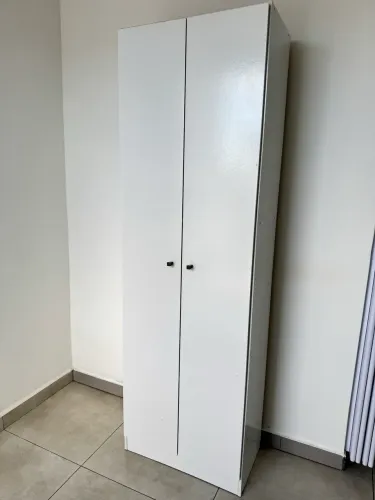 Armário multiuso