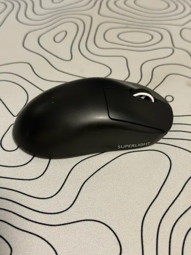 Logitech G Pro Superlight 1