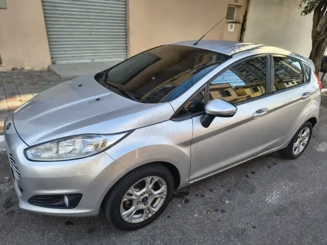 Ford Fiesta 1.5 16V Flex Mec. 5P 2015