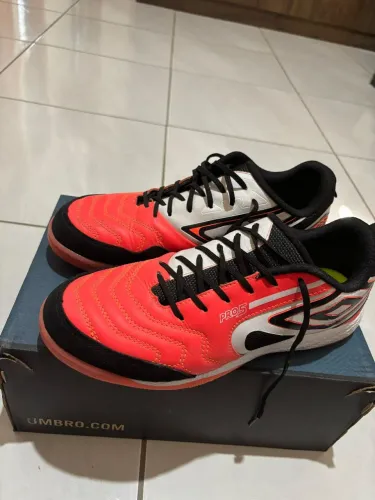 Chuteira Futsal Bump Pró 5 Umbro