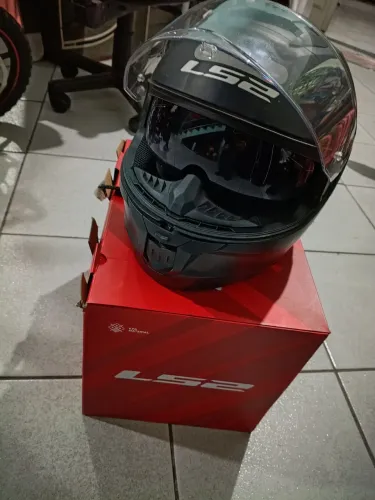 CAPACETE LS2 STREAM II MONOCOLOR PRETO FOSCO