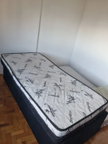 Cama de Solteiro com Baú + Colchão | Ótimo Estado