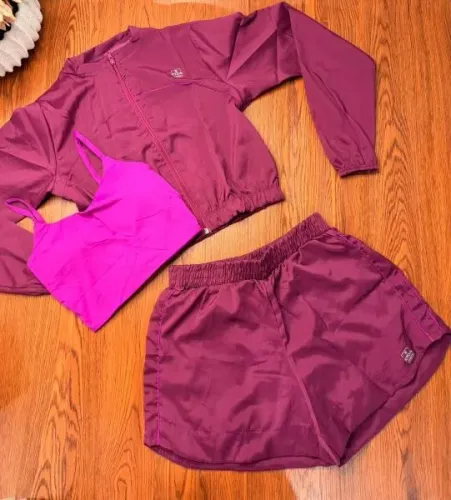 Trio poliamida com tactel Top , Croped colete e short duplo