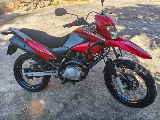 Honda Bros 150 (2013) - IPVA Pago sem restrição, tem conversa no valor