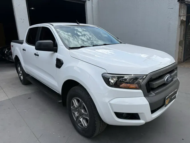 Ford Ranger XLS 2.2 4X4 CD Diesel Aut. 2017