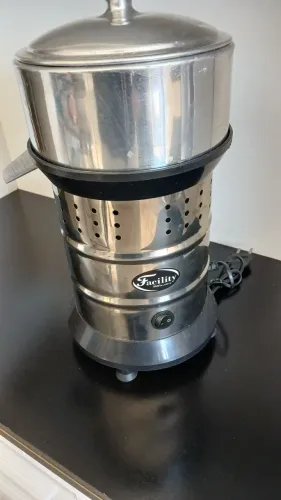 Extrator de Suco Facility