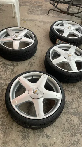 Rodas aro 17 axxis tala 6