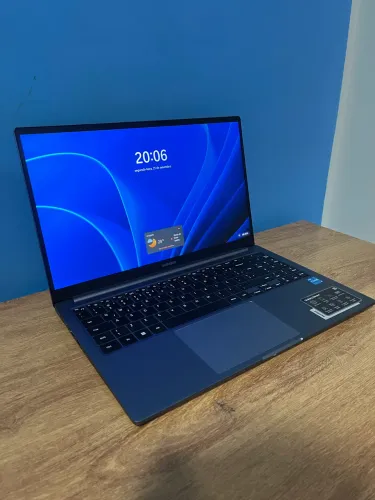 Notebook Galaxy Book 4