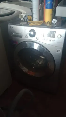 Máquina lava e seca