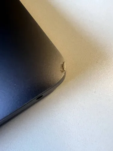 Macbook M2, 2022, 8GB
