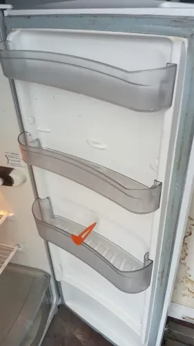 Geladeira gelo seco 