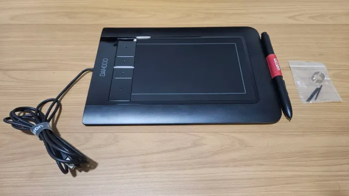 Mesa Digitalizadora Wacom Bamboo Pen & Touch (CTH-460)