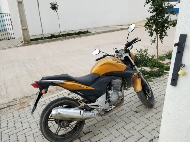 CB 300r