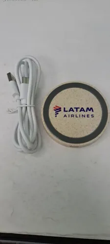 Carregador por indução LATAM