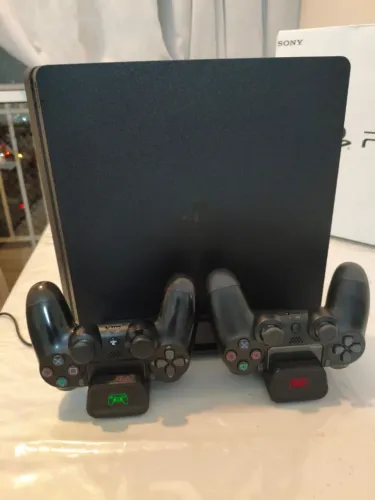 PlayStation 4 Jack Sparrow2 Controles + Suporte Vertical com Cooler