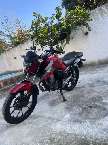 Honda CG 160 Titan ABS 2025 - Vermelha | 10.630 km