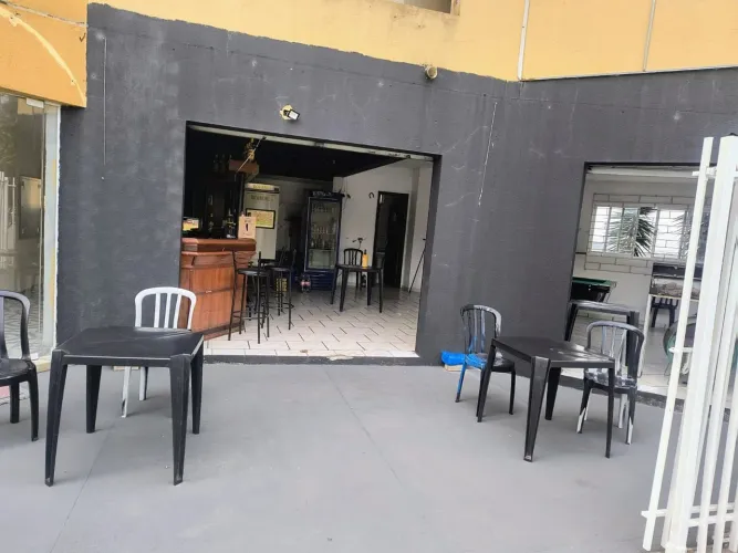 Ponto comercial/bar em funcionamento