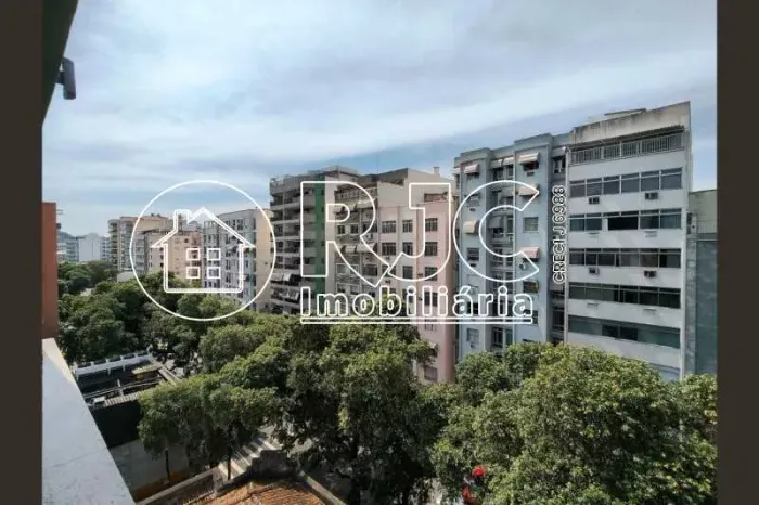 Apartamento : Padrão / Residencial / Tijuca