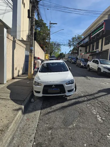 Mitsubishi Lancer 2.0 16V 160cv Aut. 2014