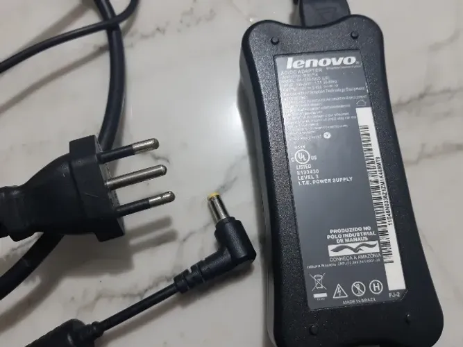 Fonte original Lenovo 19v 3.42A 65W