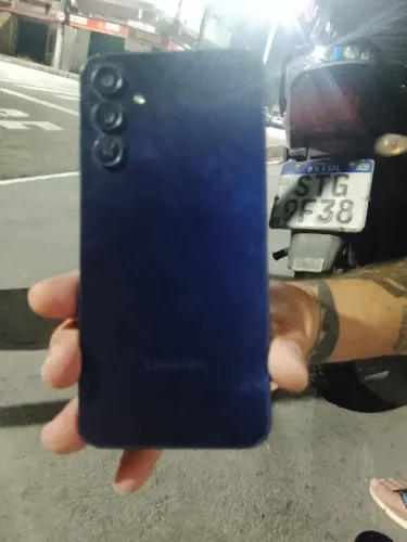 Celular A15 sem detalhes 350 pra agora *