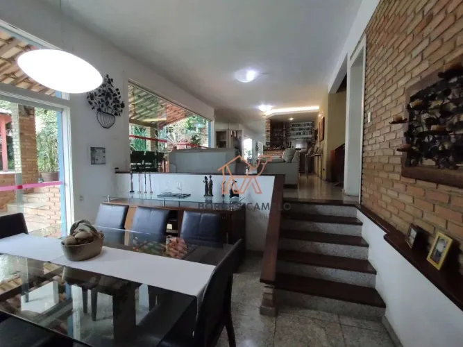 Casa com 6 quartos, 549 m² - venda por R$ 3.875.000 ou aluguel por R$ 20.000/mês - Santa L