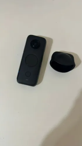 Câmera 360° Insta360 ONE X2