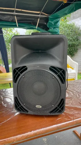 Caixa de som ativa Mark Audio