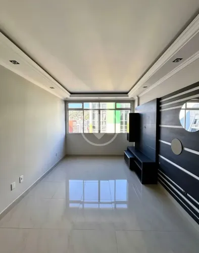 APARTAMENTO - Centro - DP-345647