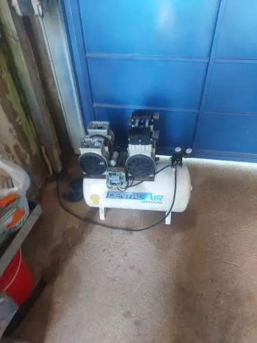 Compressor odontológico