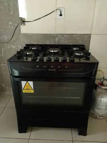 Fogão Mueller 5 Bocas Preto - Mesa de Vidro - Excelente Estado
