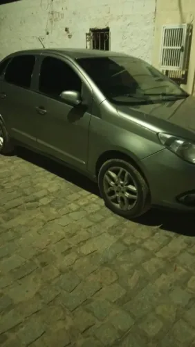 Fiat Grand Siena Essence Dual. 1.6 Flex 16V 2013