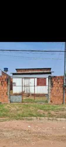 Casa no bairro vitoria obs. A casa é só pra venda e dispenso os curiosos