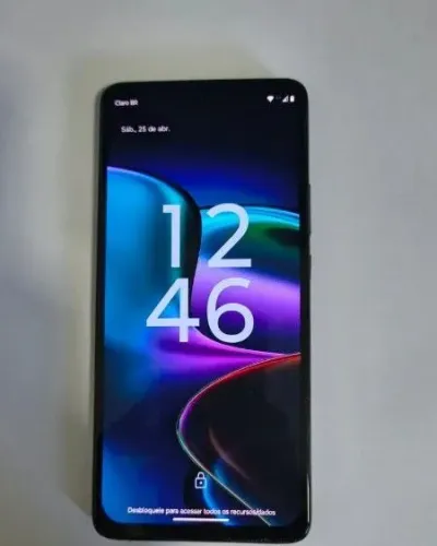 Moto Edge 30