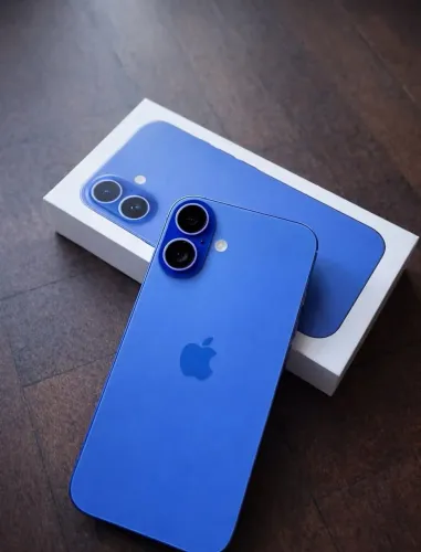 iPhone 16 256G azul