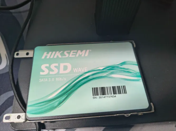 SSD Interno Hiksemi 256GB Sata III Wave S