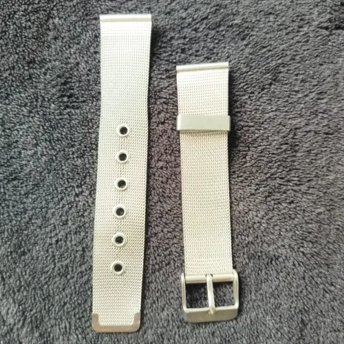 Pulseira de relógio estilo malha milanesa semi nova antiguidade