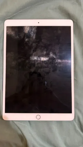 iPad Pro Apple 10.5" - 64GB Wi-Fi | Tela ProMotion 120Hz + Câmera 4K