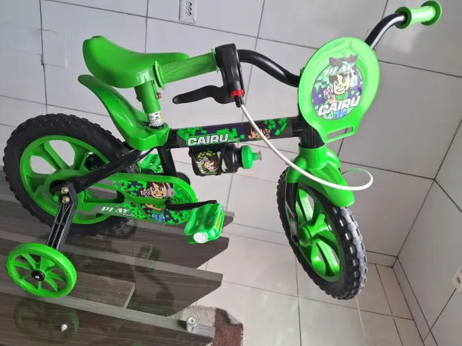 Vende-se Bicicleta Nova.