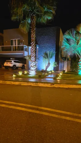 Sobrado Mobilhado. Condomínio Fechado.