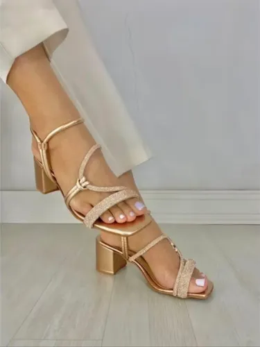 Sandalia salto bloco